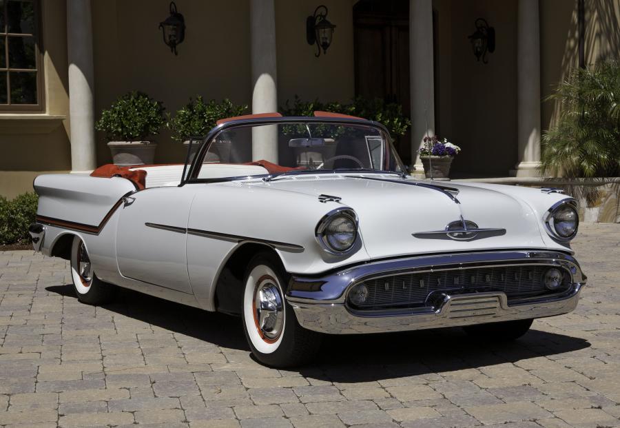  Oldsmobile 88 Convertible Coupe 1957 года  (фото 14 из 33)